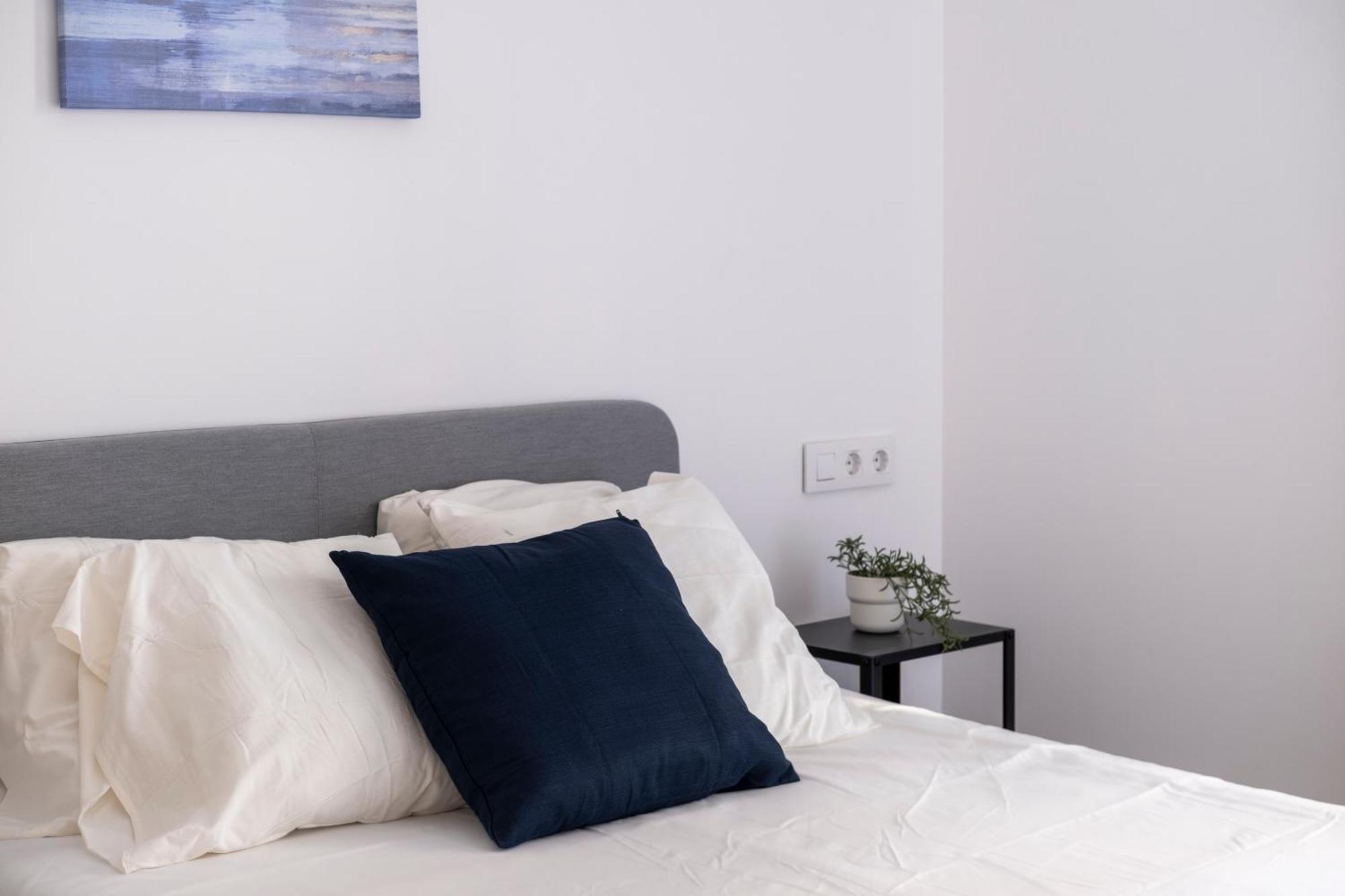 Centric Apartment Camp Nou โอสปิตาเล็ต เดอ โยเบรกัต ภายนอก รูปภาพ