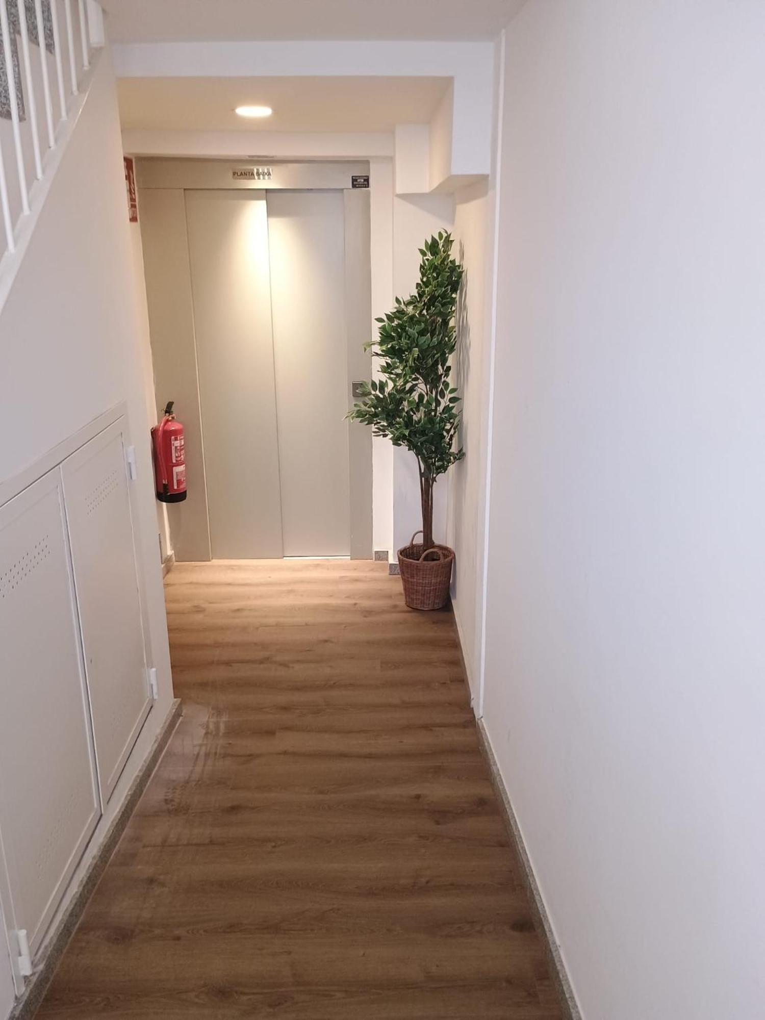 Centric Apartment Camp Nou โอสปิตาเล็ต เดอ โยเบรกัต ภายนอก รูปภาพ
